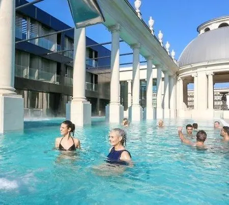 Apartman Le Coquet De Pasteur - A 5 Minutes A Pied De Thermal, A 10 Min Du Campus Artem *